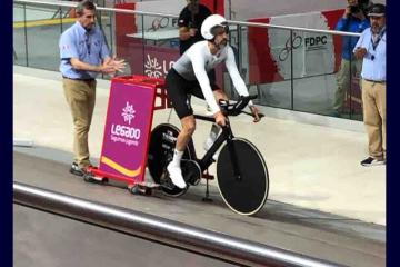 ¡Nuevo recordman! Erik Baumann batió record de La Hora de Tony Ledgard en Videna