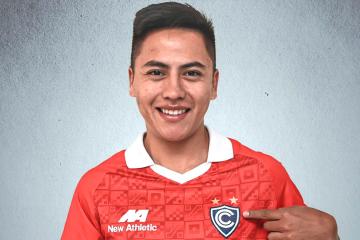 Lecaros: “Muy feliz por cumplir un sueño que tenía de pequeño”