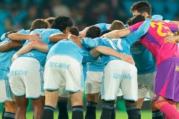Tapia fue titular en empate del Celta