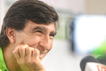 Gustavo Costas demandará a FBF por su salida de Selección de Bolivia