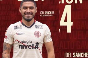 Mediante las redes sociales, el cuadro de UTC confirmó la renovación de contrato del mediocampista nacional, Joel Sánchez por todo el 2024.  "¡Renovó! Joel Sánchez se queda esta temporada 2024 en la posición de volante creativo. ¡Éxitos Gavilán!", señaló el cudro cajamarquino en redes sociales.   Sánchez se suma a las renovaciones de Adrián Gutiérrez, Pedro Requena, entre otros.