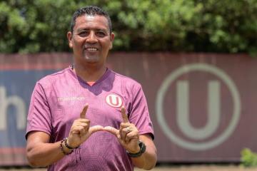 John Tierradentro fue elegido como el Mejor DT del Fútbol Femenino