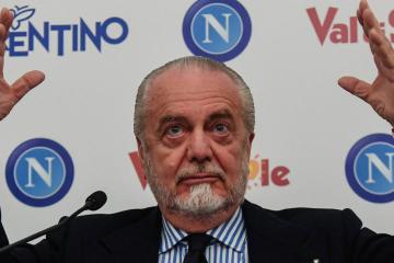 Pdte. de Napoli: "Asumo toda la responsabilidad, pido disculpas e iremos al mercado a recuperar el tiempo perdido"
