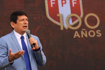 Lozano sobre llegada de Fossati: "Todo está encaminado, tengamos paciencia"