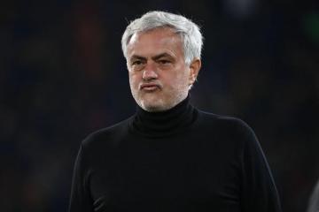 Mourinho por ahora no piensa salir de Roma
