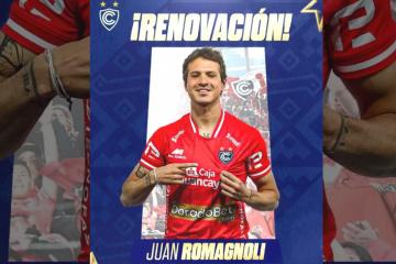 Juan Romagnoli continuará en Cienciano todo el 2024
