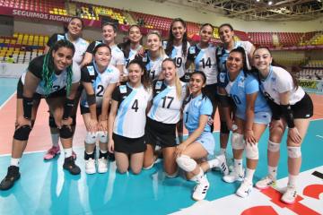 ¡Partidazo! Regatas Lima venció a Géminis y mantiene su invicto en la LNSV
