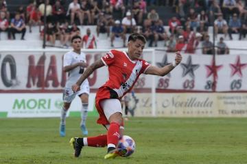 Argentino Santiago González en la mira de Sporting Cristal