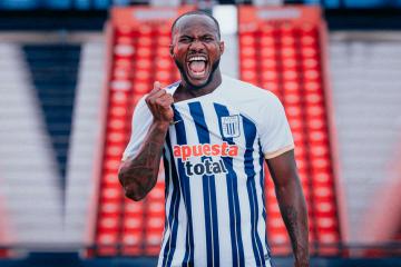 Cecilio Waterman: "Ya me puse la camiseta de Alianza Lima y sentí algo lindo"