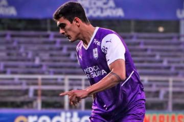 Barco convocado en Defensor Sporting para el debut en Serie Río de La Plata ante Unión