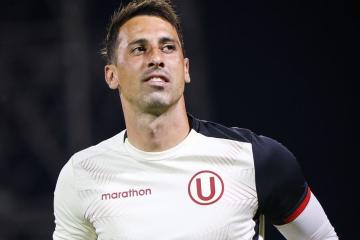 Britos: "La responsabilidad es grande por el centenario"