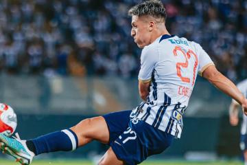 Cabellos: "Me pone muy contento haber compartido equipo con Guerrero"
