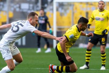 Callens fue titular en goleada del AEK