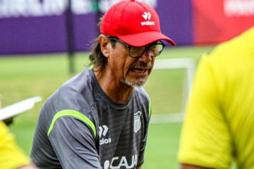 Comizzo: "Ojalá este año nuestro equipo pueda estar en nuestro estadio"