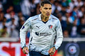 Paolo Guerrero fue ofrecido a Colo Colo y podría jugar con Arturo Vidal