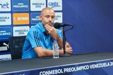Mascherano: "Hay que seguir buscando nuestro mejor nivel para el próximo partido"