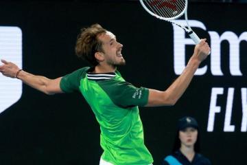 Medvedev ganó épico partido en la segunda ronda del Abierto de Australi