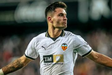 Valencia derrotó por la mínima diferencia a Athletic Club de Bilbao por la liga española