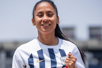 Steffani Otiniano volvió a Alianza Lima