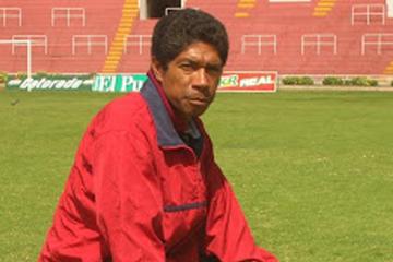 Requena: “No estoy de acuerdo que se permita 6 jugadores extranjeros en la Liga1 2024