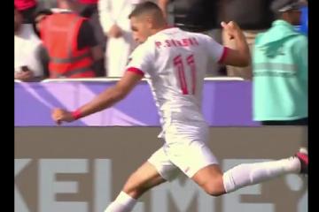 Sabbag fue titular en derrota de Siria ante Australia