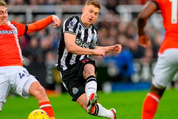 ¡Lluvia de goles! Newcastle rescató empate en casa al igualar 4-4 con Luton