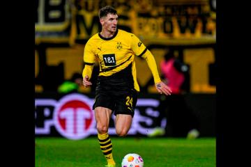 Meunier le ganó el duelo a Sonne en el Trabzonspor