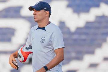 Restrepo: "Vamos bien pero seguimos con los pies bien puestos sobre la tierra"