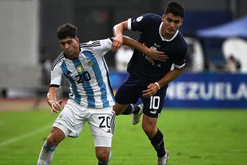 Argentina empató en lo último ante Paraguay en el Preolímpico