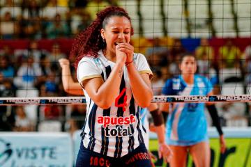 Alianza Lima venció en cinco sets a Regatas por la LNSV