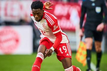 Alphonso Davies será baja en el Bayern Múnich