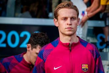 De Jong: “Estoy molesto con lo que escribe la prensa, salen cosas que no son verdad”