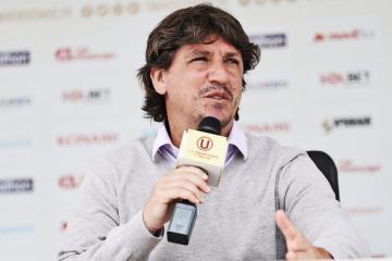 Ferrari: "Nosotros vamos a recular en el tema del manejo de redes"