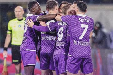 Fiorentina derrotó 2-1 a Lazio