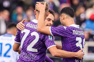 Fiorentina goleó como local y lucha por un lugar en Europa