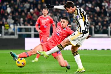 Juventus perdió de local y se alejó de la punta