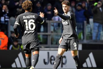 Juventus venció a Frosinone en los descuentos