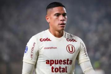 Hull City anunció renovación del préstamo de Yuriel Celi con Universitario