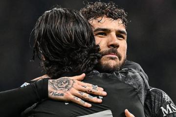 AC Milan derrotó por 1-0 a Napoli por la Serie A