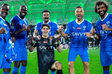 Al Hilal derrotó por 2-0 a Al- Ettifaq continúa su invicto en el fútbol árabe