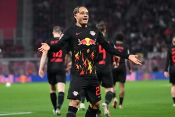 Leipzig derrotó por 2-0 a Borussia Mönchengladbach y se mete a la pelea en la Bundesliga