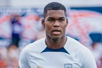 De la Cruz: "Franco Saravia y Ángelo Campos me hablaron mucho antes de este partido"