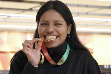 ¡Oro peruano! Ana Paz Gonzáles ganó presea dorada en Friendly Match 2024 de bowling