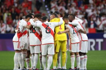 Perú subió dos escalones en ranking FIFA