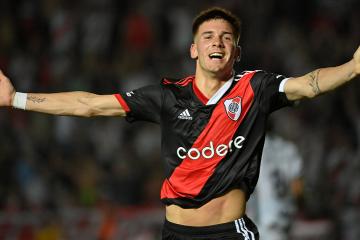 River Plate goleó a Excursionistas y avanzó a segunda ronda de la Copa Argentina