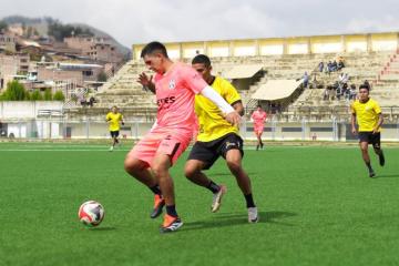 Llacuabamba goleó en amistoso jugado en Huamachuco