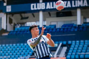 Jeriel de Santis: "Quiero ganar muchas cosas con Alianza Lima"