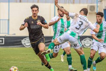Burlamaqui se quedó entre los suplentes en triunfo del CF Intercity