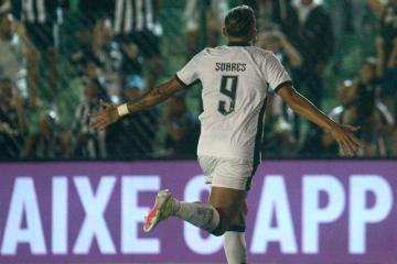 Botafogo goleó a Boavista en la primera final del Taca Río