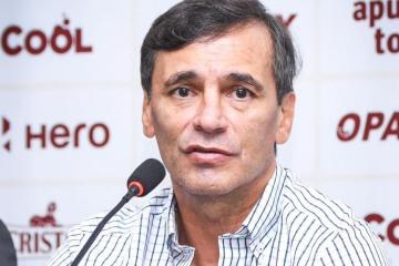 Bustos: "El esfuerzo y trabajo de los jugadores se nota"